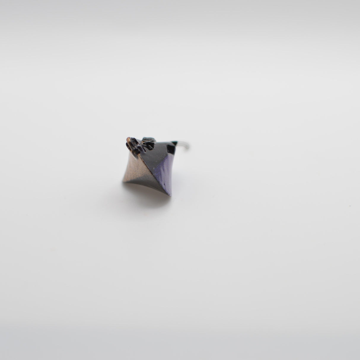 iSPOOK 28 _ Midnight Goldie