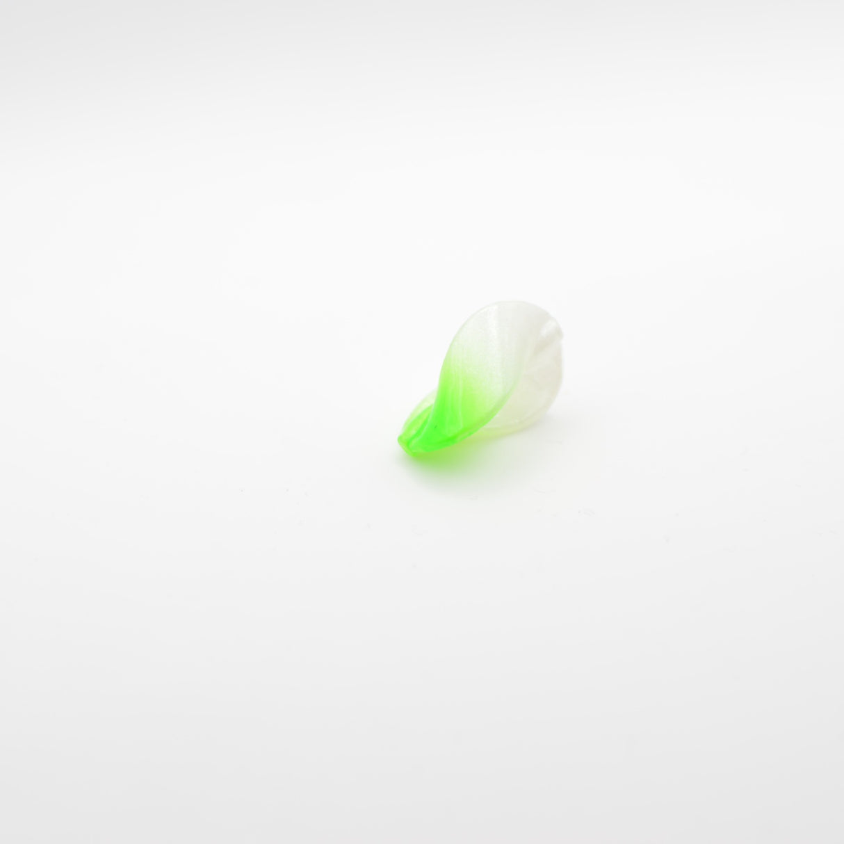 AntiSPOOK 23 _ Permluttweiss-Grün (UV)